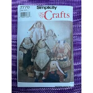 Simplicity 7770 Sewing pattern country bunny dresses pinafore overalls 1980s
